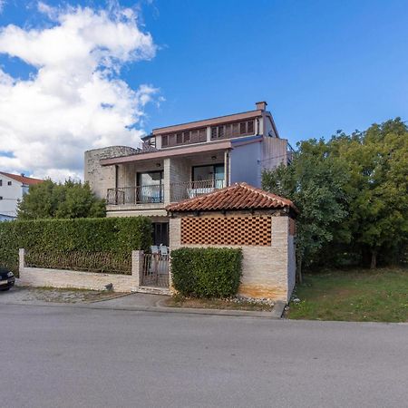 Nice Apartment In Jadranovo With Kitchen Eksteriør bilde